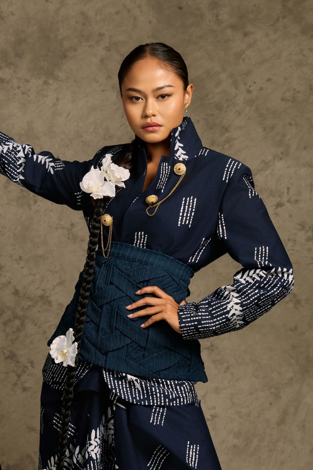 Blue Sora Tenun Apron